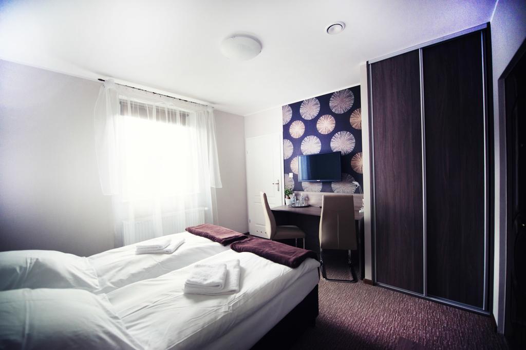 Makara Hotel Katowice Værelse billede
